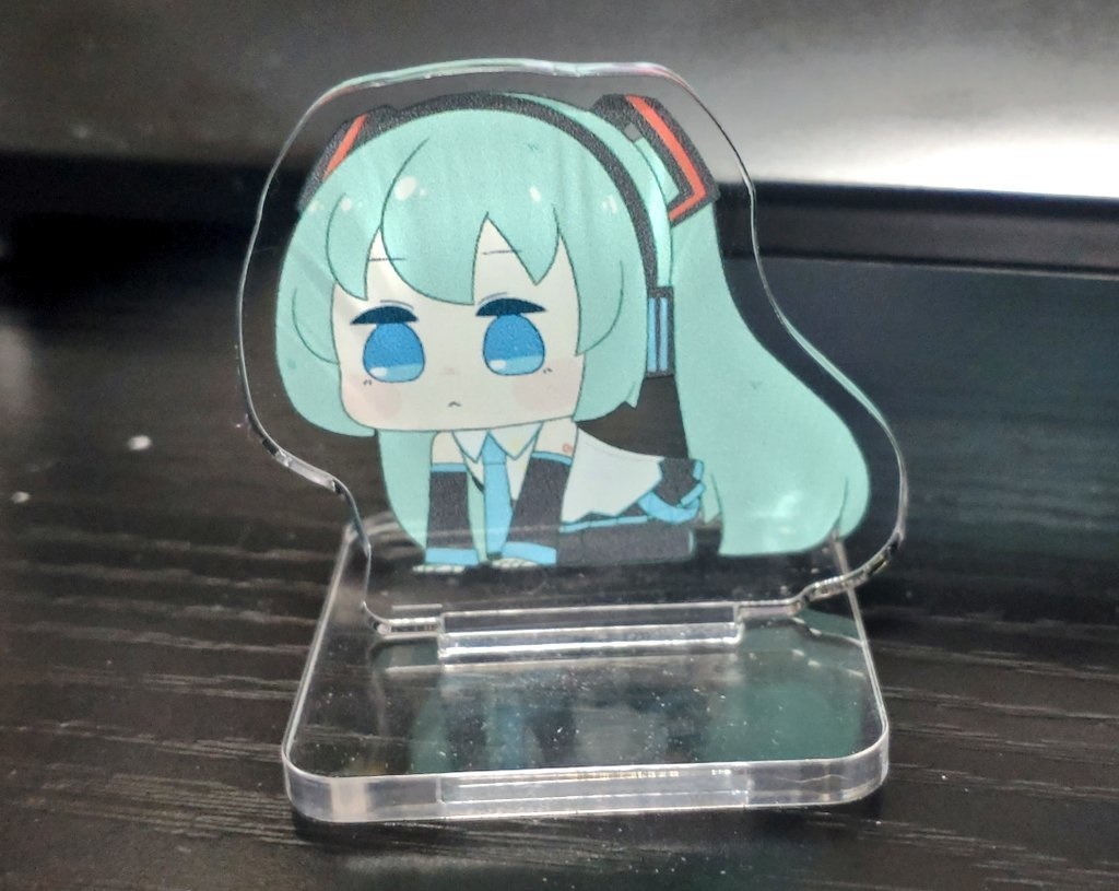 部屋の隅watch…ミクチャンアクリルスタンド