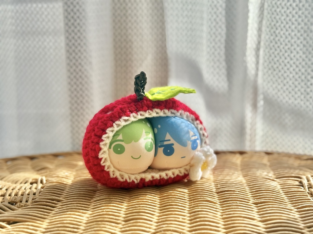 りんご おまんじゅうきぐるみ