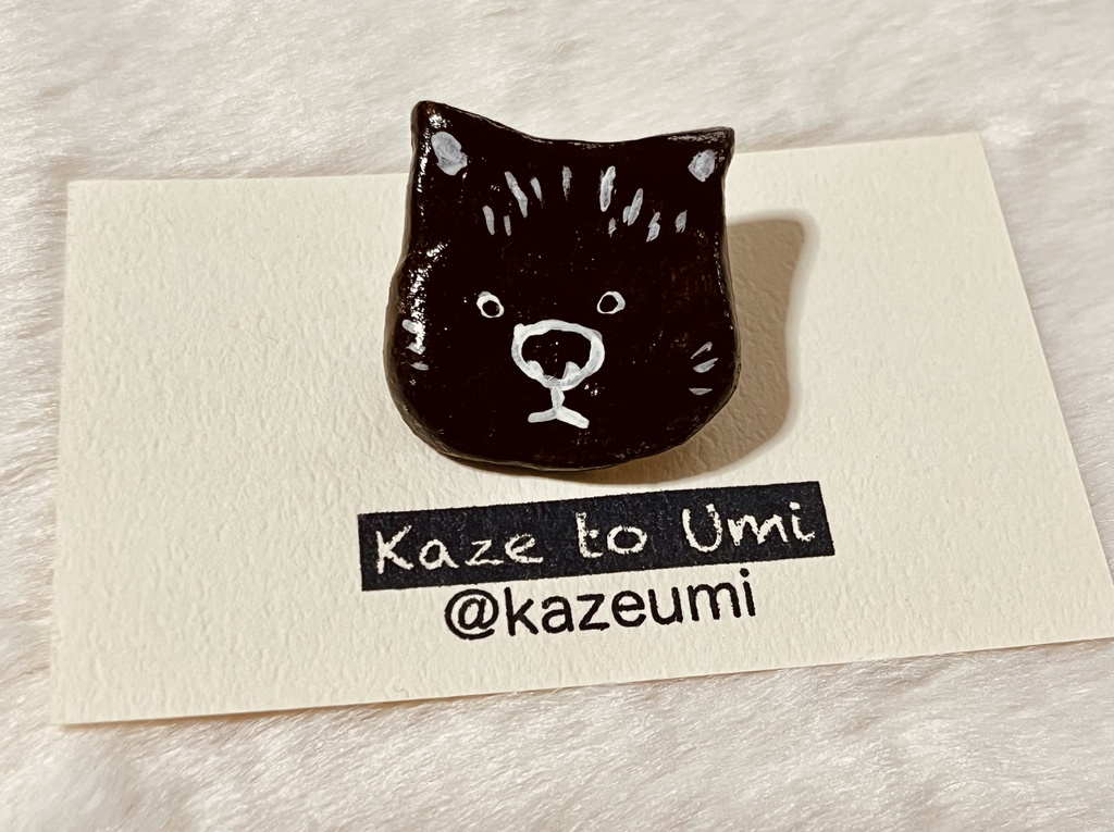 手作りブローチ各種