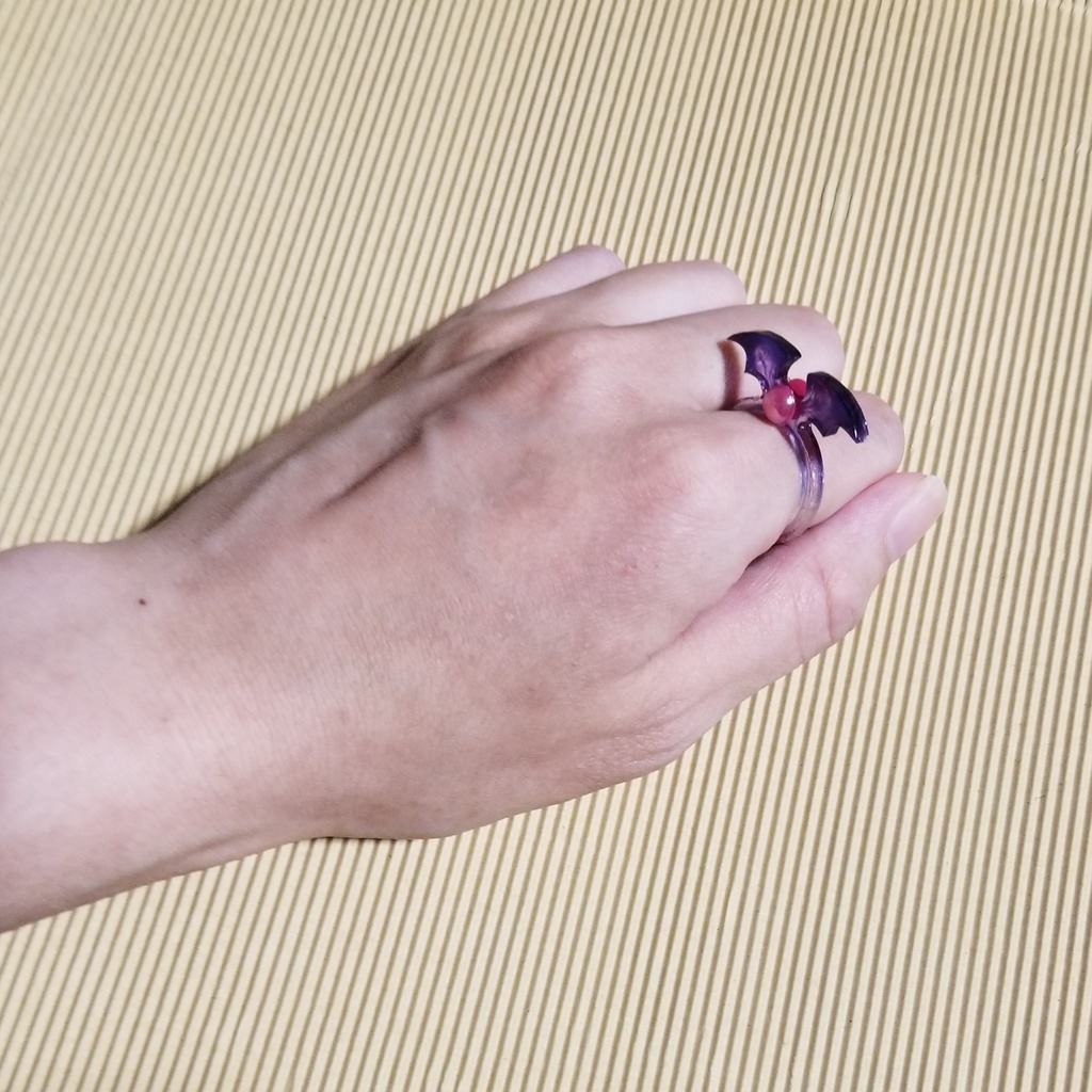 天使と悪魔の指輪【レジンハンドメイド】