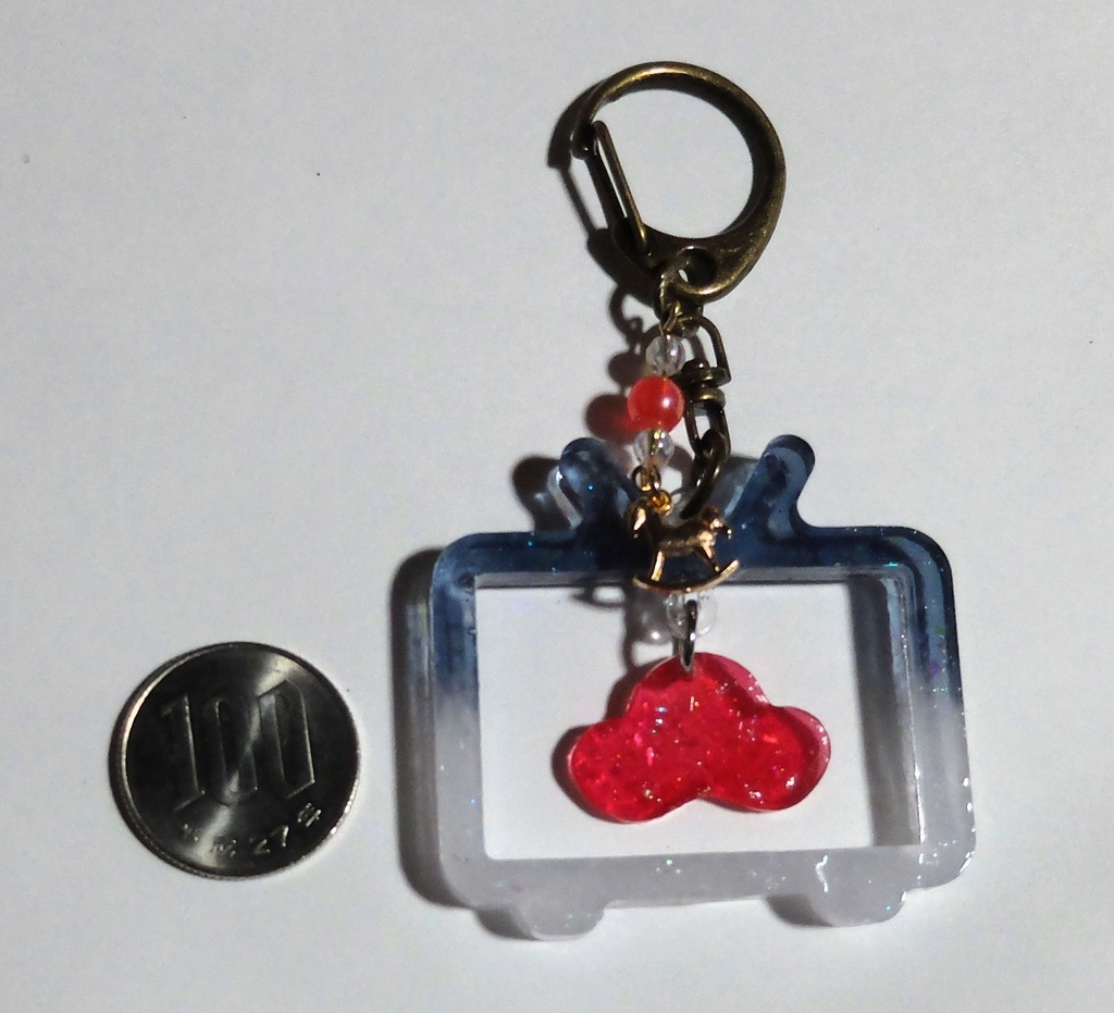 TVチャーム ―ゆらゆら―