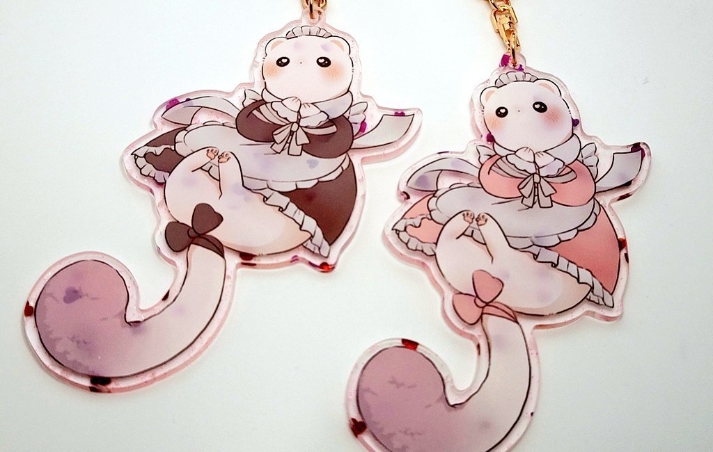 メイドトパのバレンタインアクキー