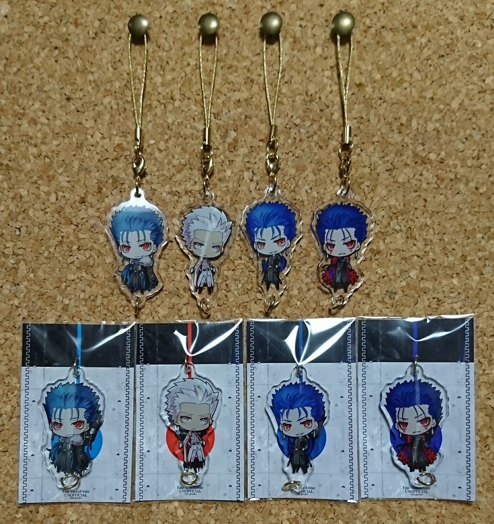 軍服アクリルストラップ