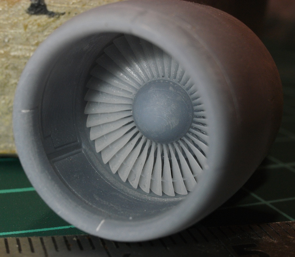 1/144 GE CF6-80C2エンジン アオシマ 航空自衛隊C-2輸送機用