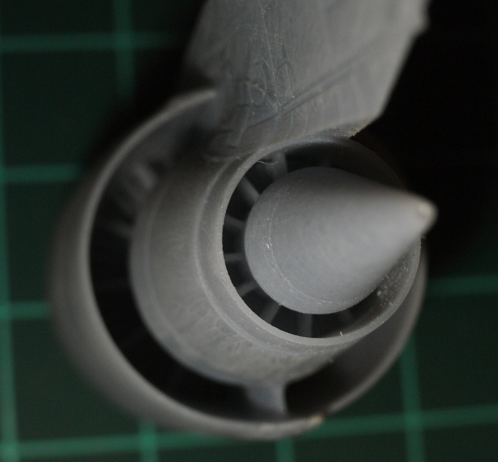 1/144 GE CF6-80C2エンジン アオシマ 航空自衛隊C-2輸送機用