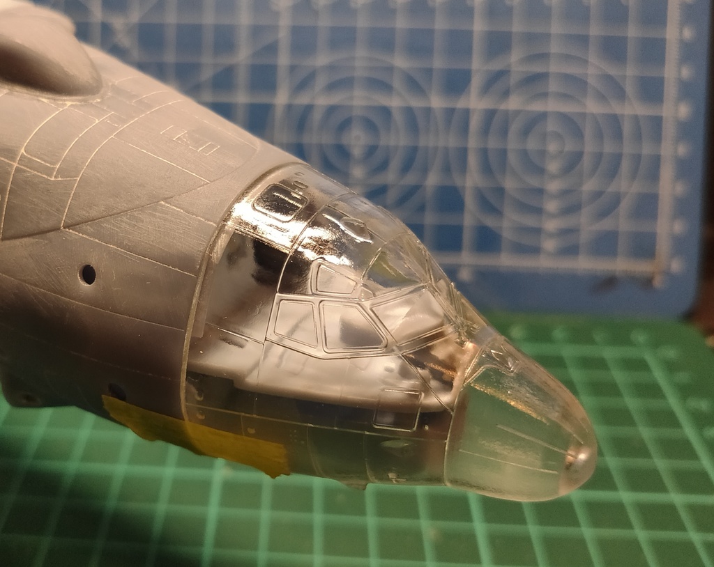 1/144 航空自衛隊RC-2改造パーツセット アオシマ 航空自衛隊C-2輸送機用 - Runway 34R models - BOOTH