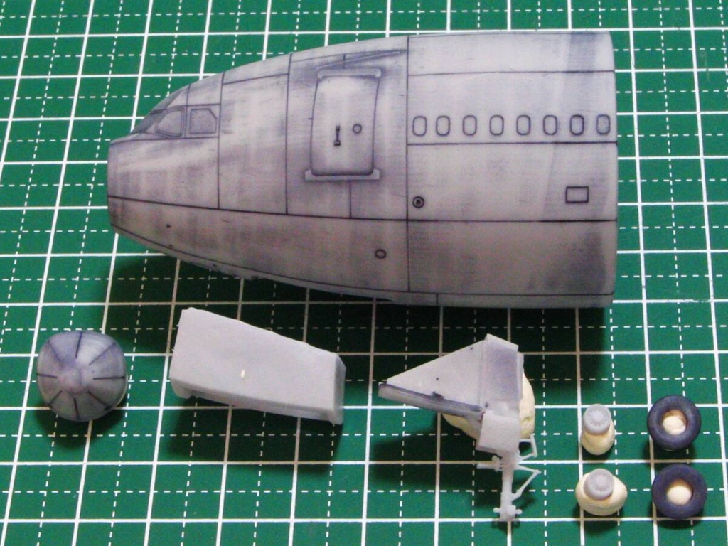 レベル 1/144 AIRBUS A330・A340 ノーズパーツセット