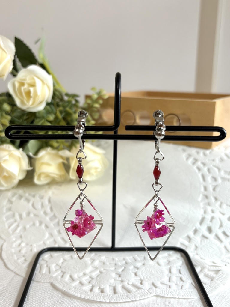 チームモチーフ イヤリング•ピアス【アン•フォークナー】