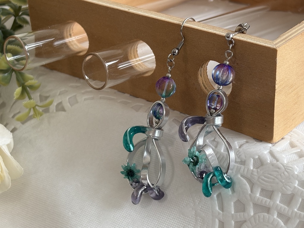 チームモチーフ イヤリング•ピアス【cozmez】