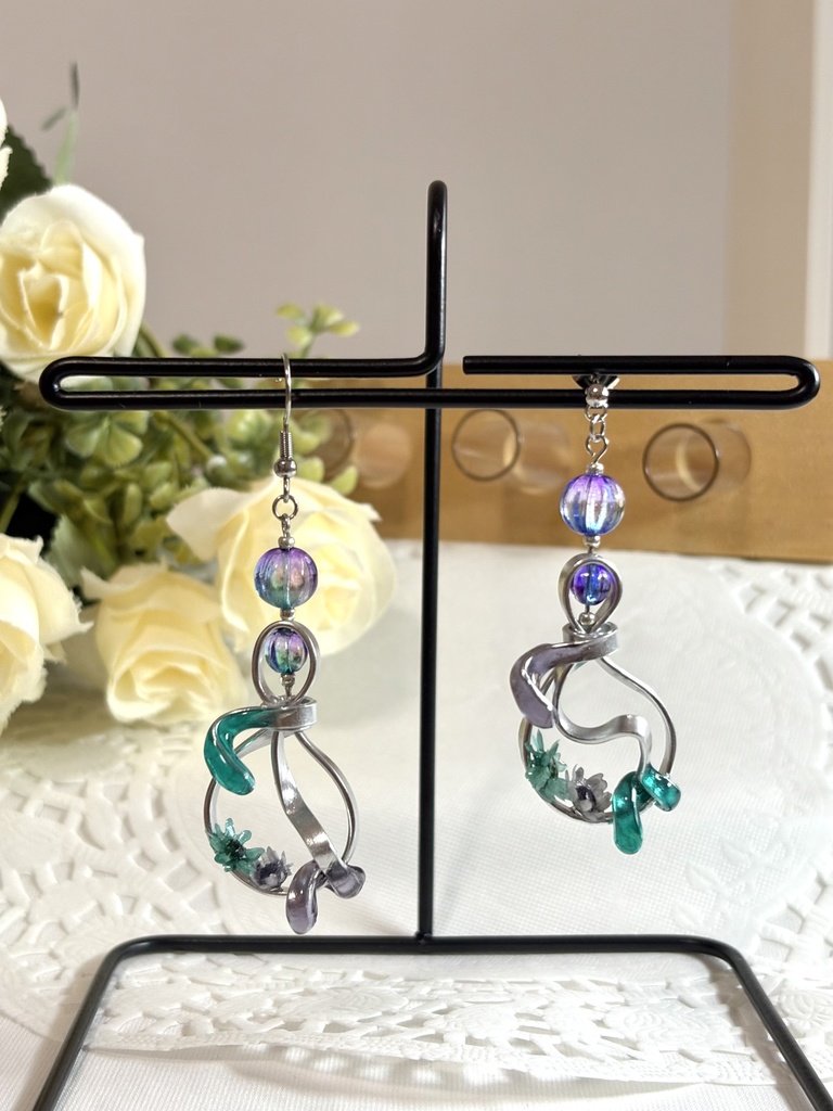 チームモチーフ イヤリング•ピアス【cozmez】