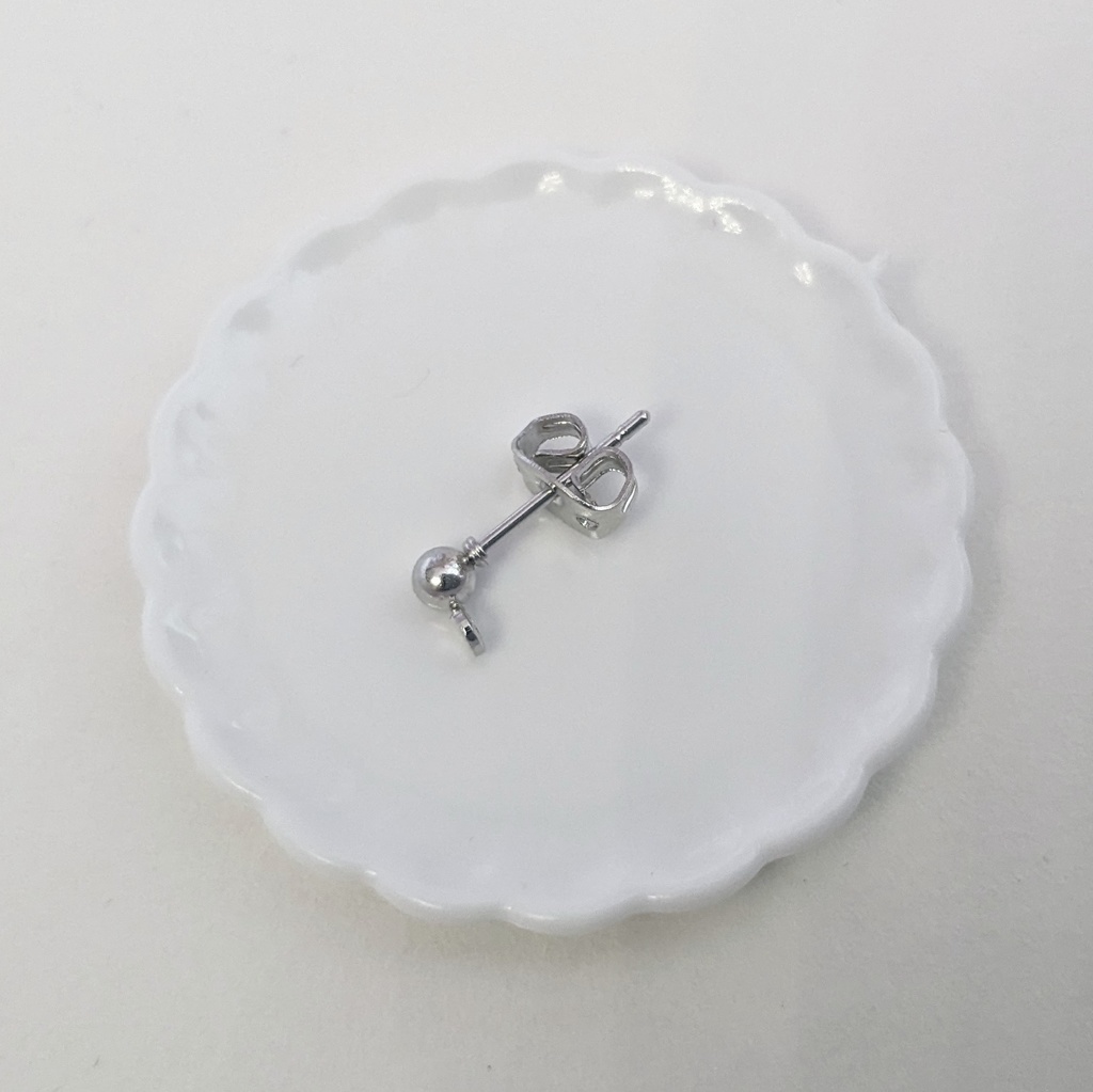 お花のイヤリング