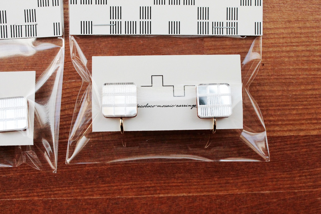 モザイク凸凹 イヤリング
