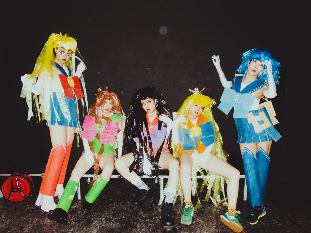 低解像度セーラームーン 写真集 Manimanium Booth