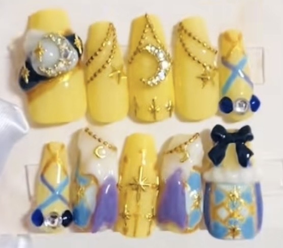アイカツ プライドムーンライトコーデ ゴシックネイル ネイルチップ 痛ネイル ゴスロリ アイカツカード 衣装ネイル 推し活 平成女児 ロリータ