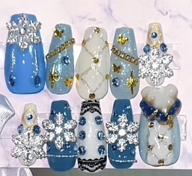 アイカツ フォレストフローズンコーデ ゴシックネイル ネイルチップ 衣装ネイル 推し活 平成女児 ロリータ 痛ネイル ゴスロリ アイカツカード