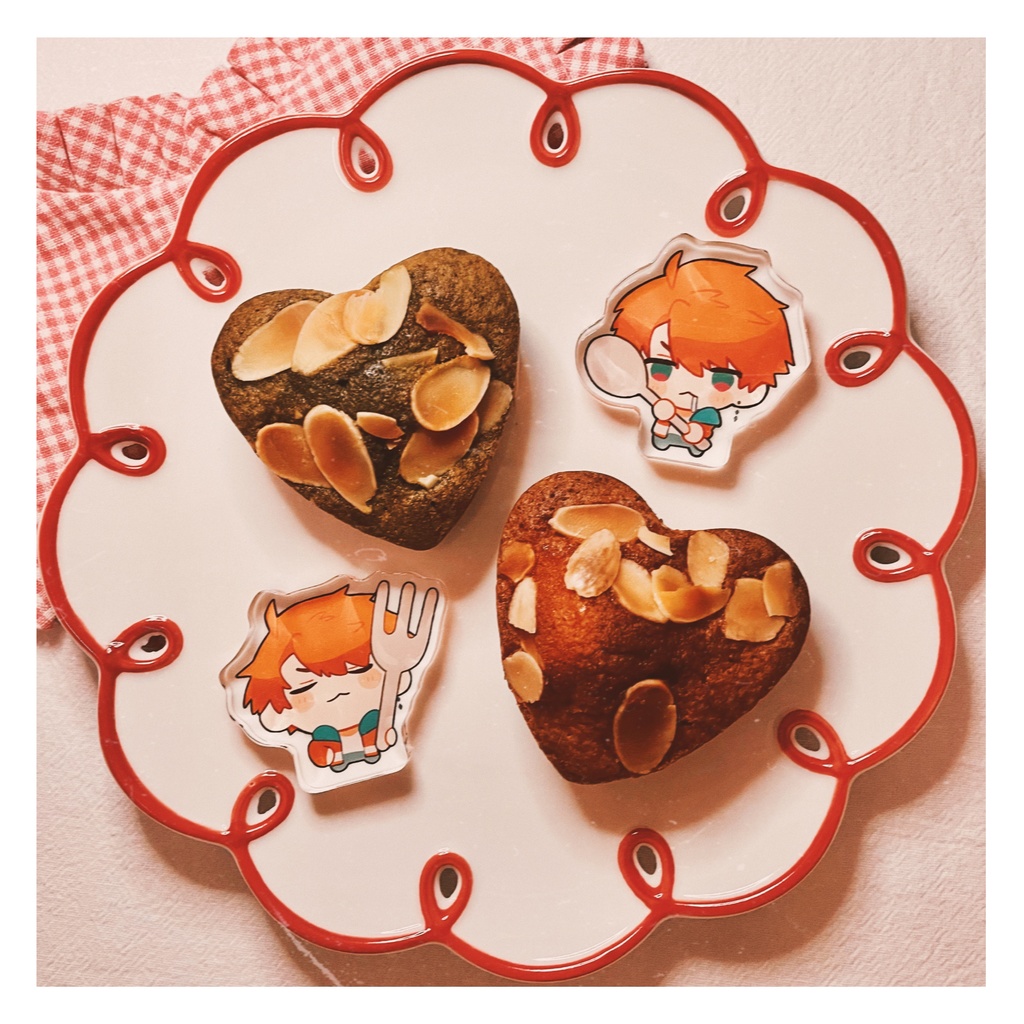 いっしょにいただきます!自立ミニアクスタ