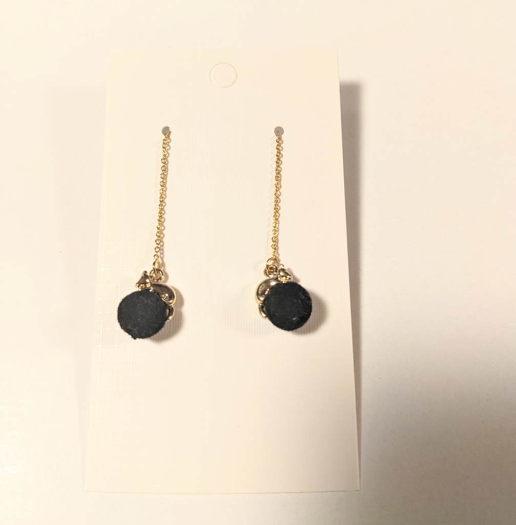 黒尾イメージ アクセサリー