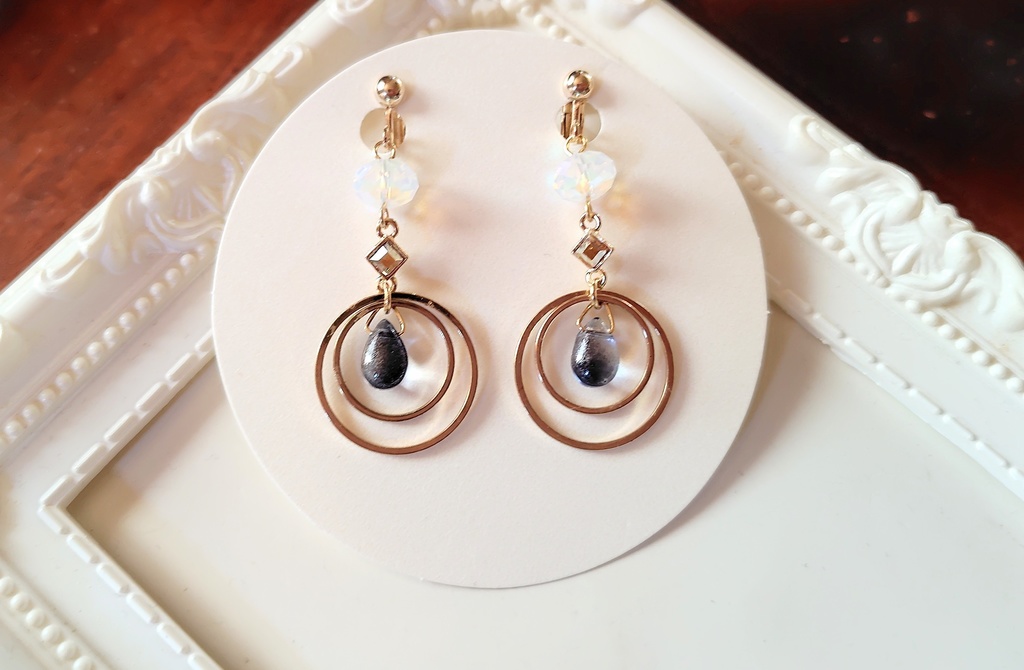 鶴丸国永イメージ耳飾り