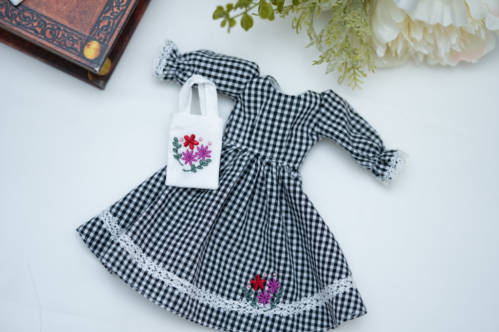 オーナー様と作り上げるギンガムワンピース(赤) 22センチ