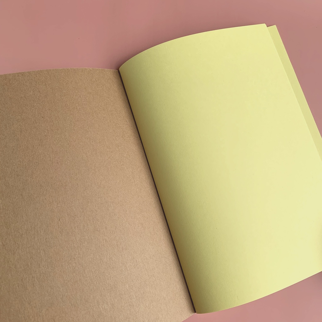 猫文字アルファベット 「V」レトロノート