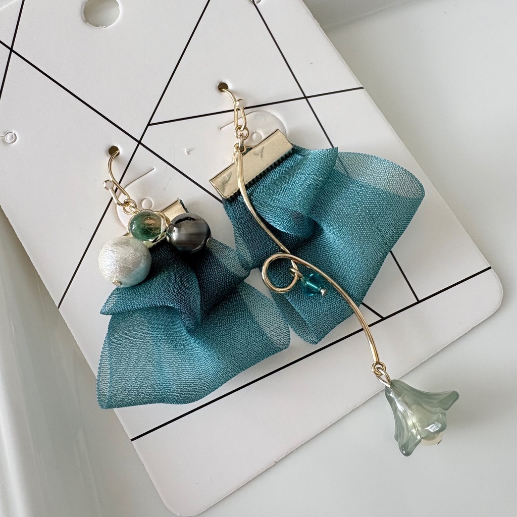 【ブルーロック】糸師凛　耳飾り