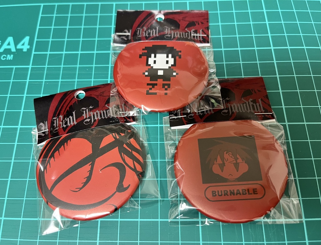jthm缶バッジ