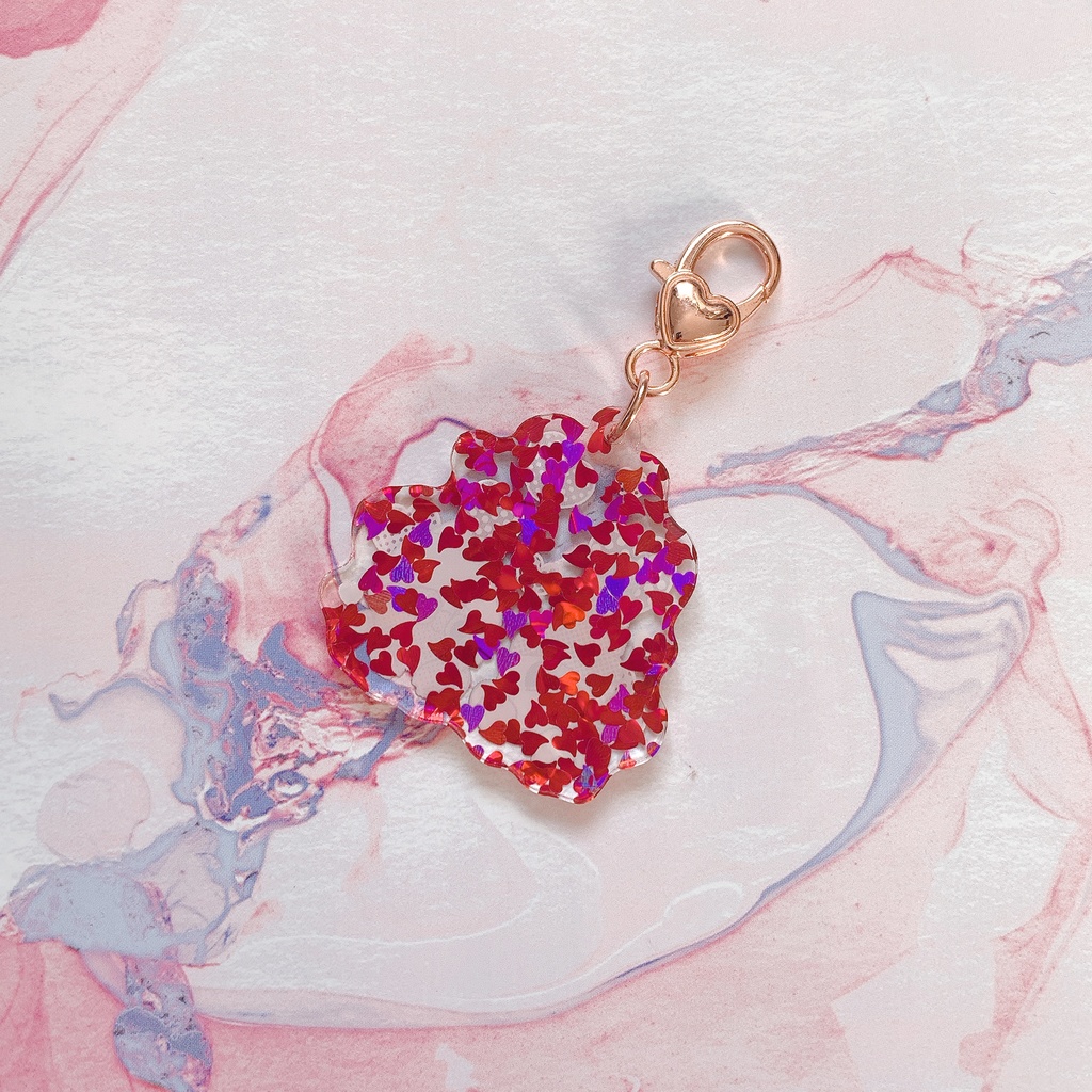 ヤドカリ赤安ハートフレークアクキー