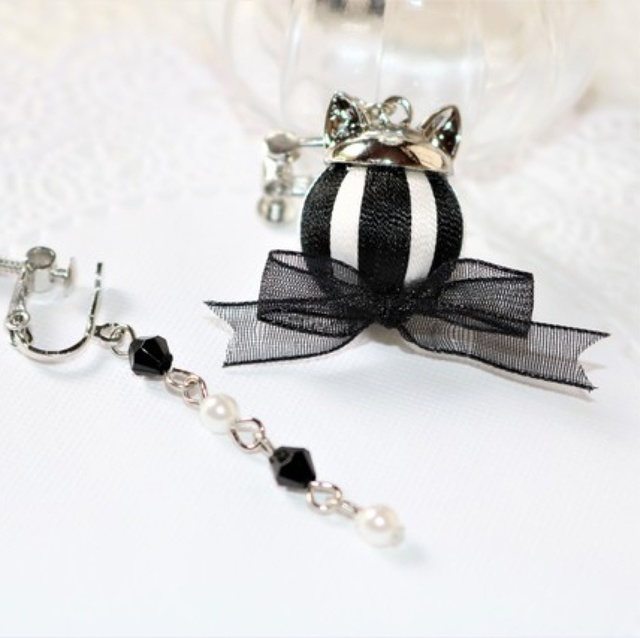 巻玉ねこイヤリング/ピアス