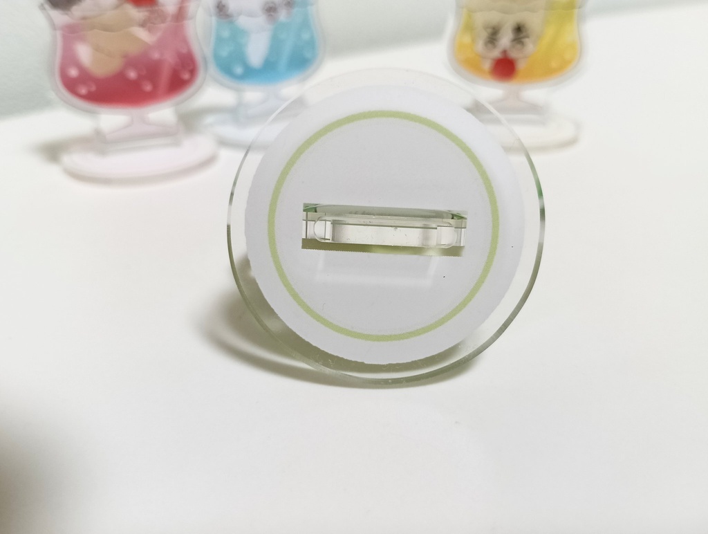 アクリルスタンド