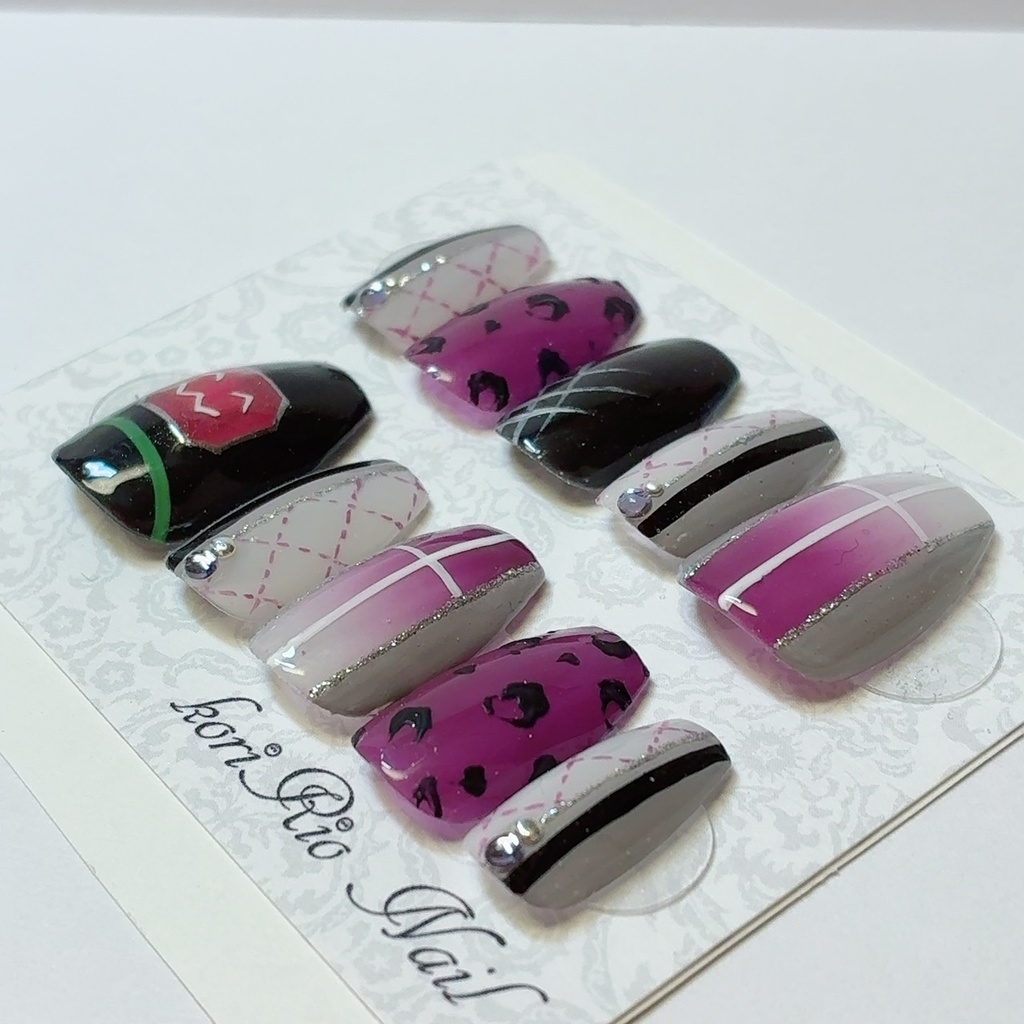 【オーダーネイルチップ】穂月様　完成デザイン確認用