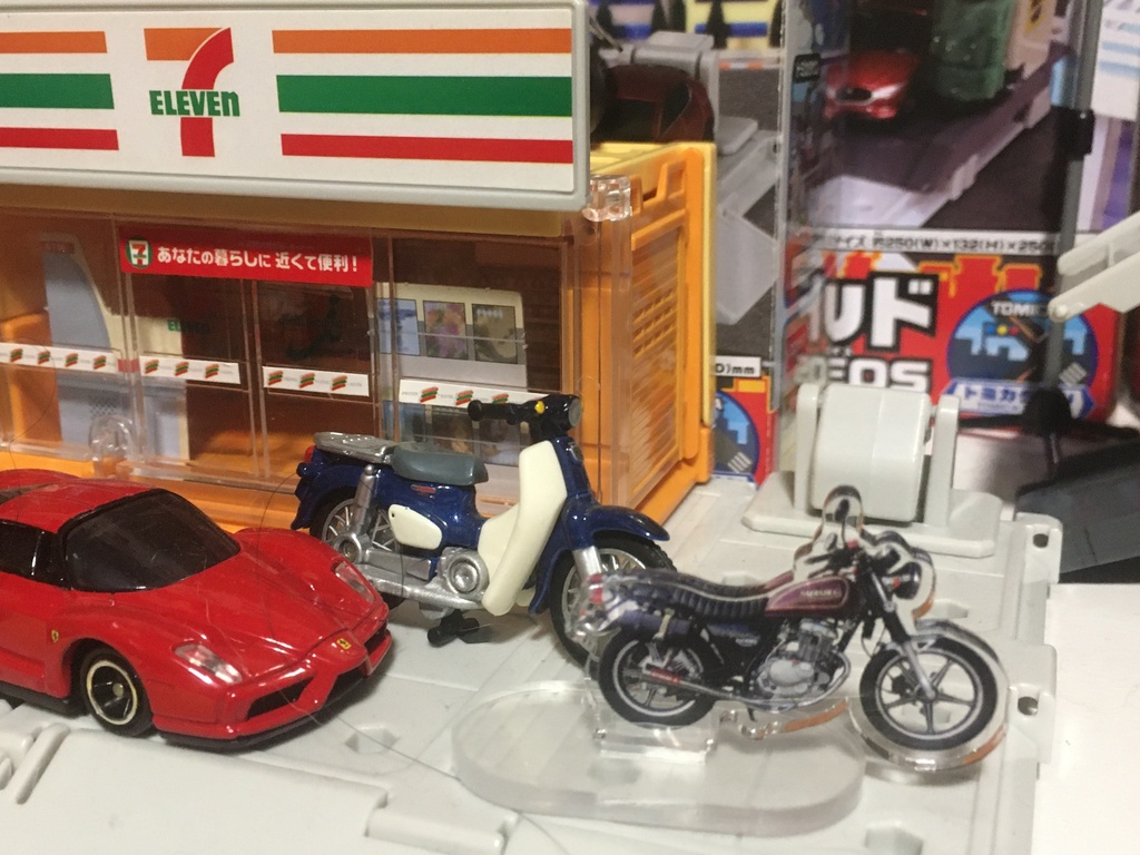 GN125の歌 サブスク&CD発売記念⭐️ 食いしん坊マン「Akira_mori」 仕様バイク型🏍アクリルスタンド