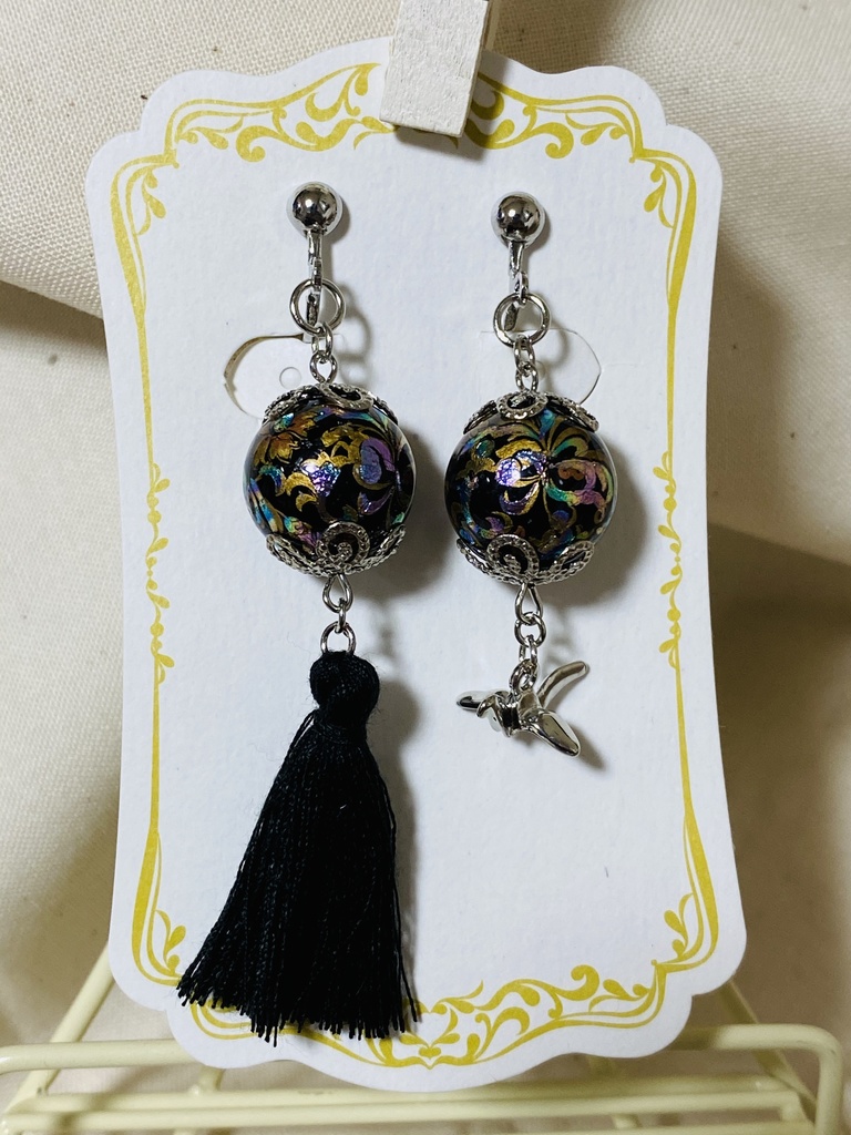 鶴見中尉イメージイヤリング(黒)