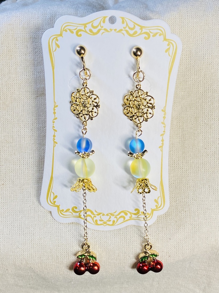 ゲ謎イメージイヤリング:父と母の思い出