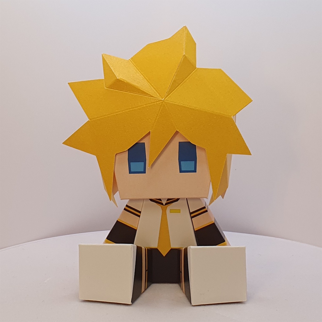 鏡音レンペーパークラフト Len Paper Craft