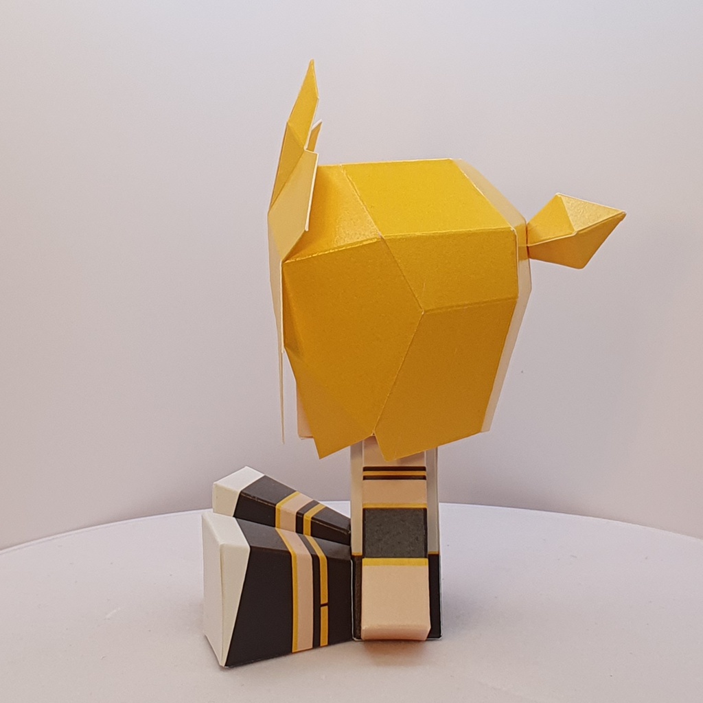 鏡音レンペーパークラフト Len Paper Craft
