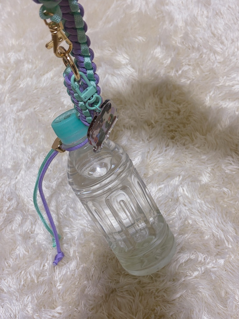 リヴァハンマルチホルダー✿アクキー付き
