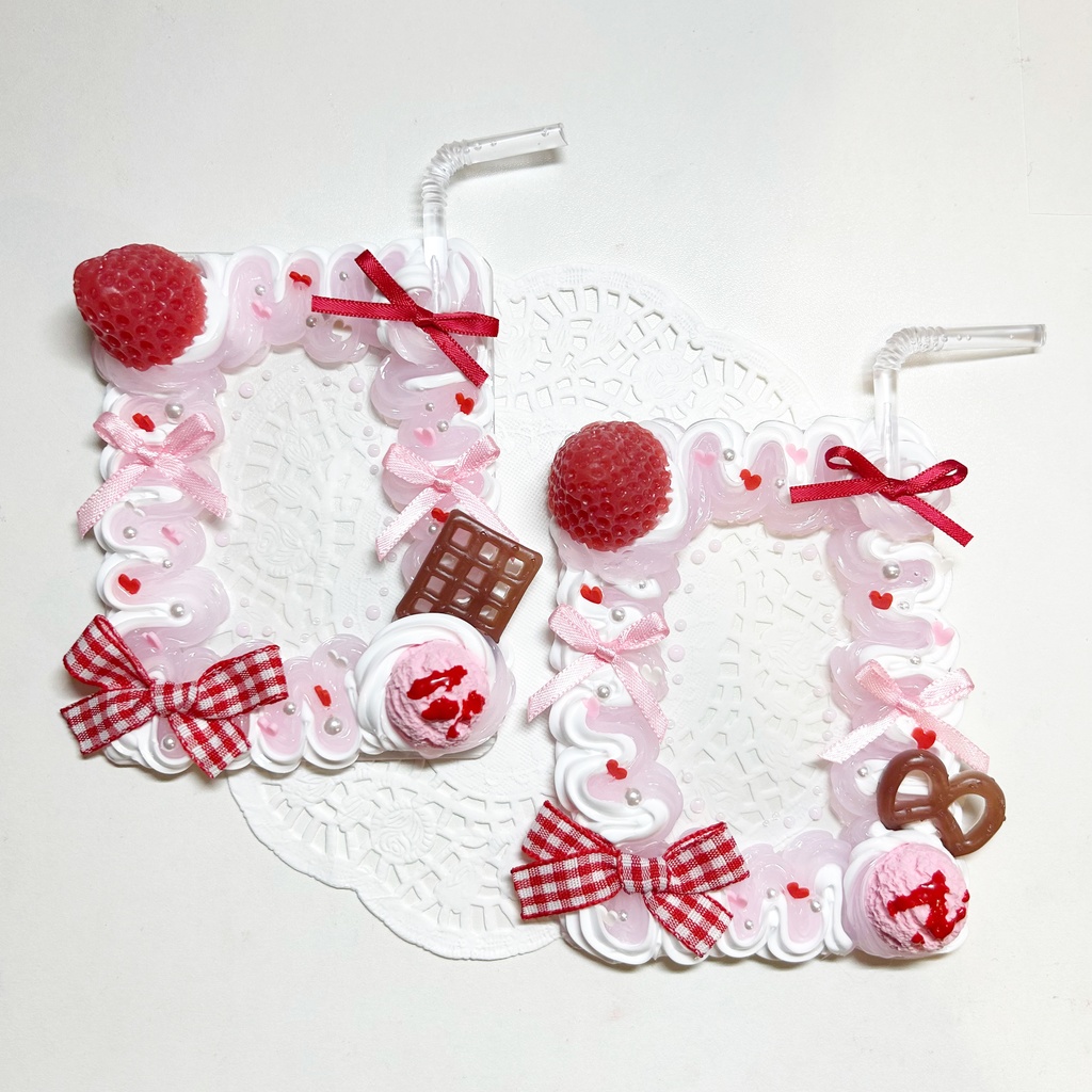 【受注生産】いちごみるくフロート🍓🍼B8・B7