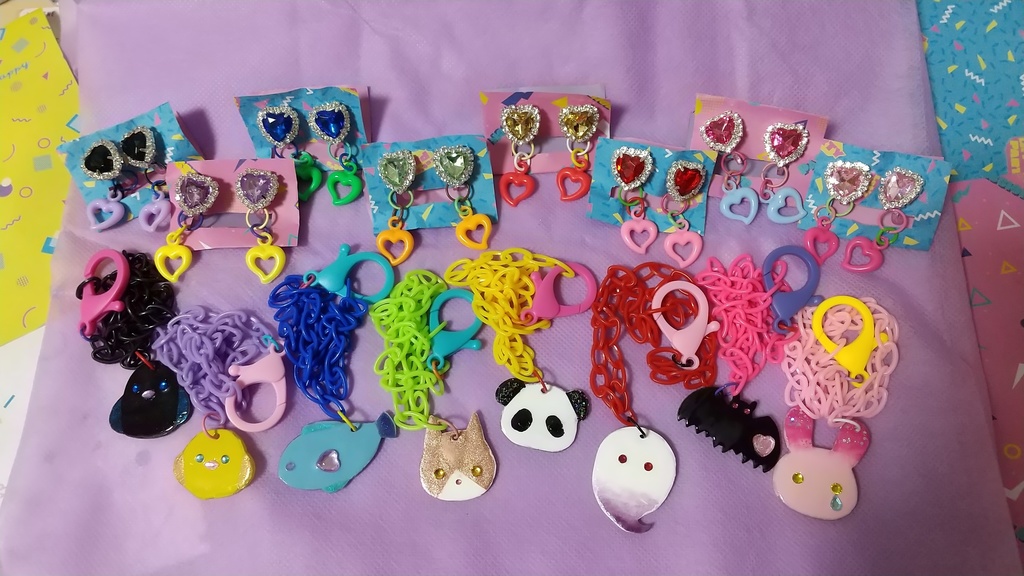 【Vivid color kitty】ペンダント&イヤリングセット(パンダ)