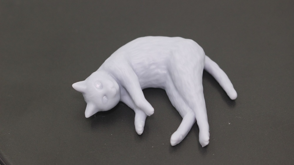 1/12用 横たわる猫 3匹セット【ジオラマ用小物】