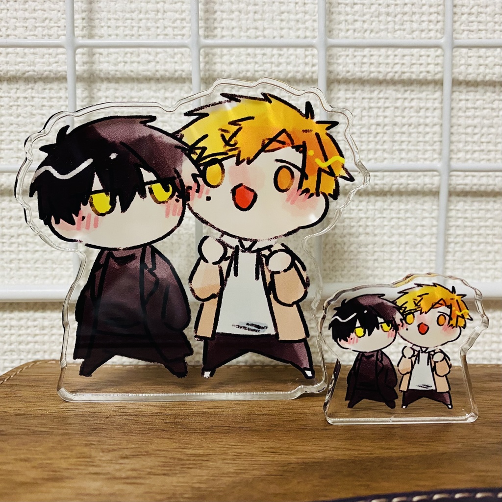よだつかおでかけ自立アクスタ