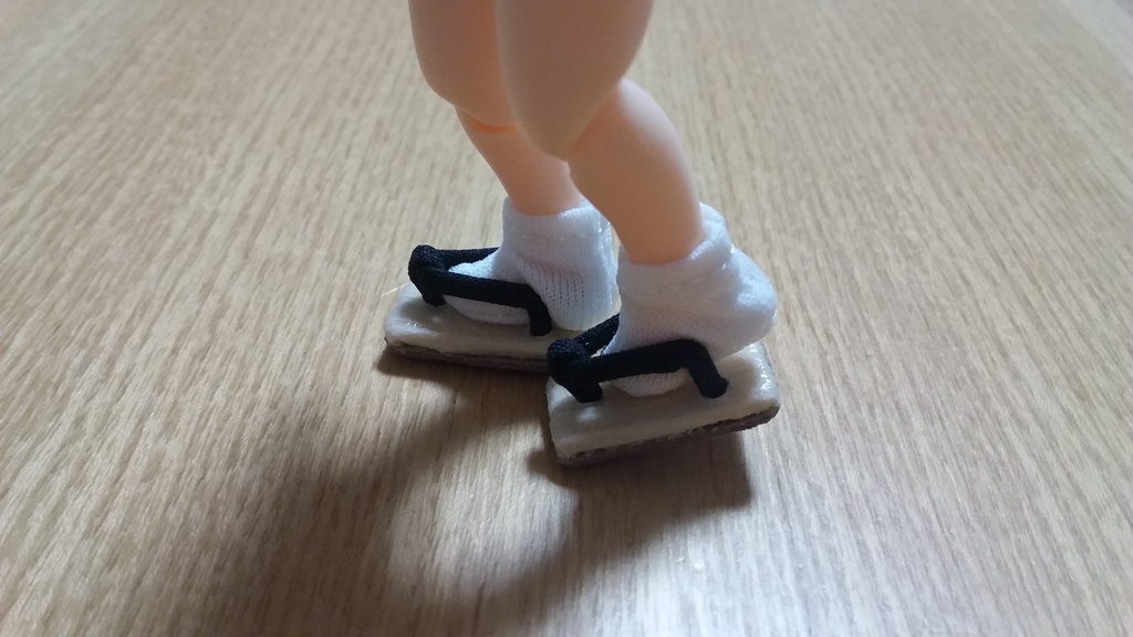 ねんどーるサイズ　雪駄