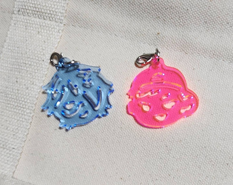 大騒動メンツダイカットアクリルチャーム