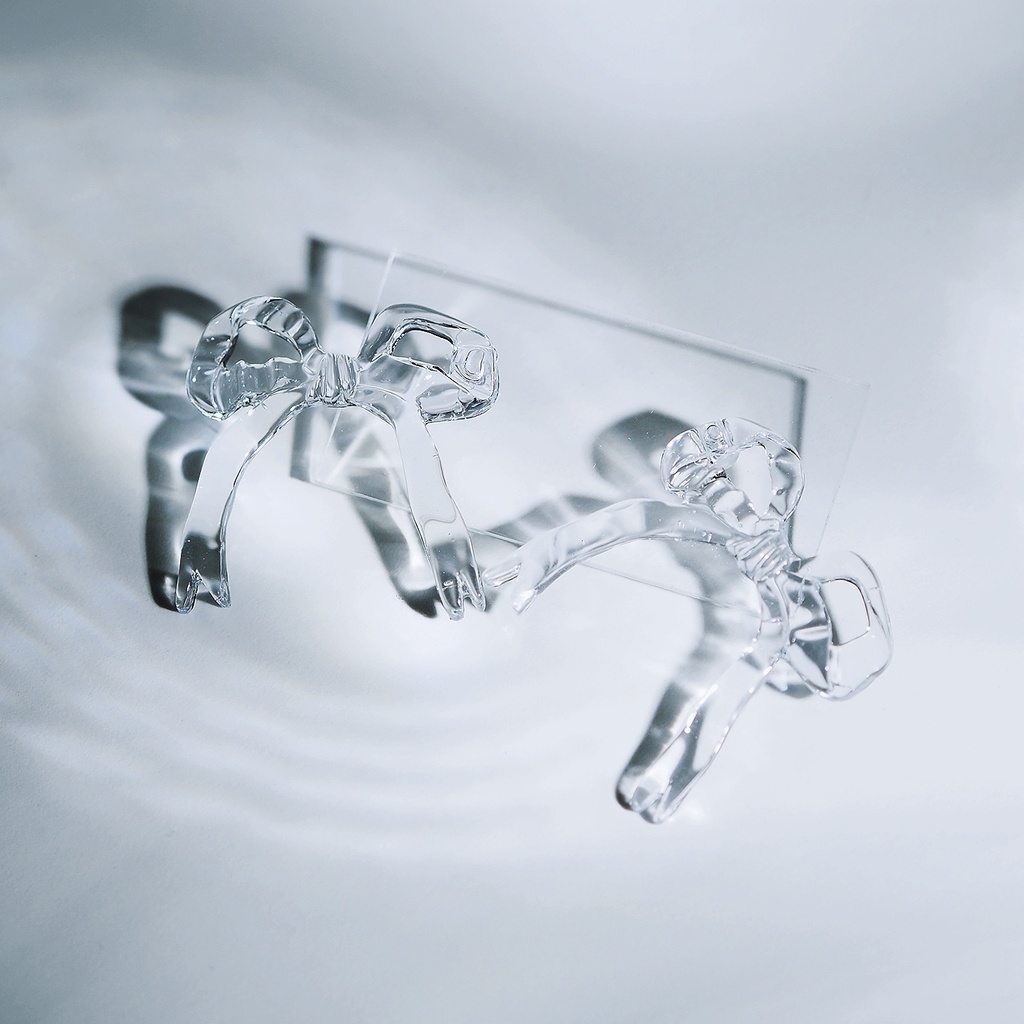 clear ribbon ピアス 【イヤリング変更可】