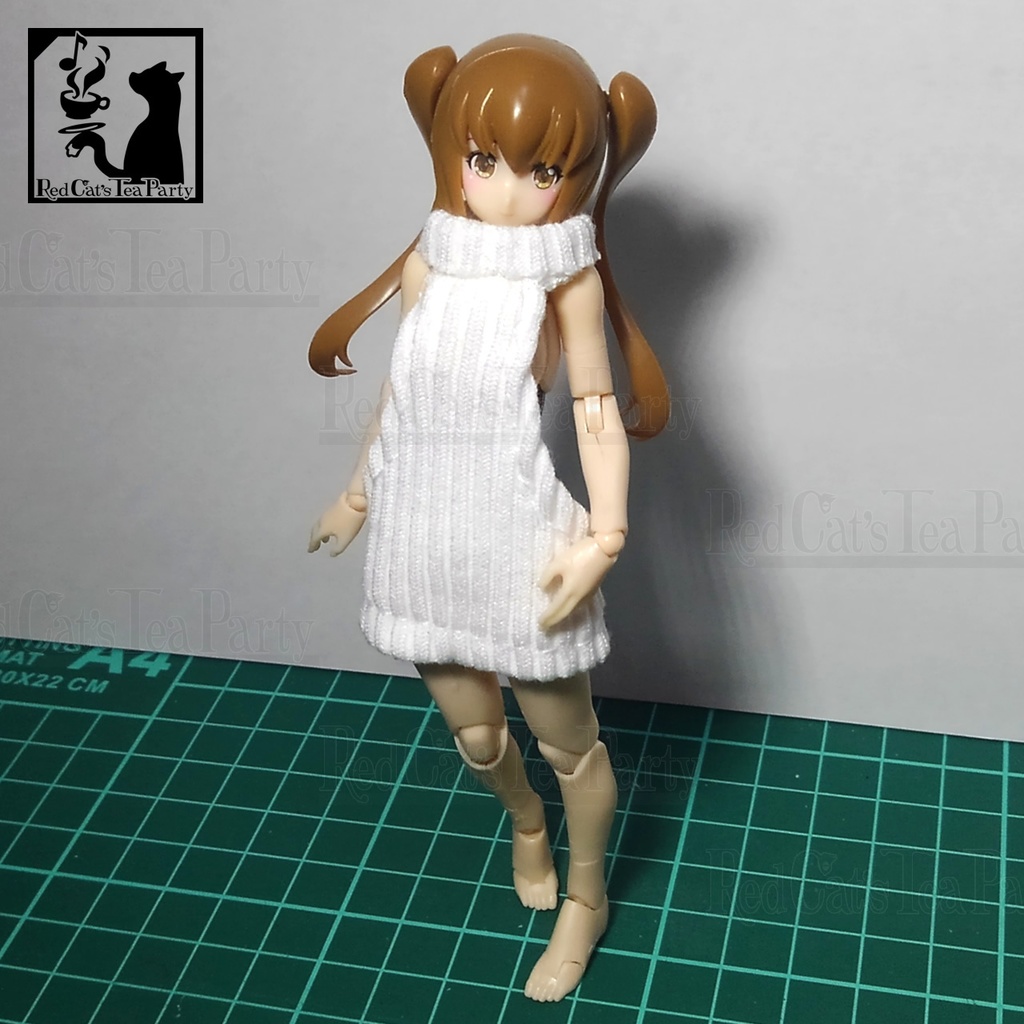 ニットワンピース：ホワイト ＋ ショーツセット