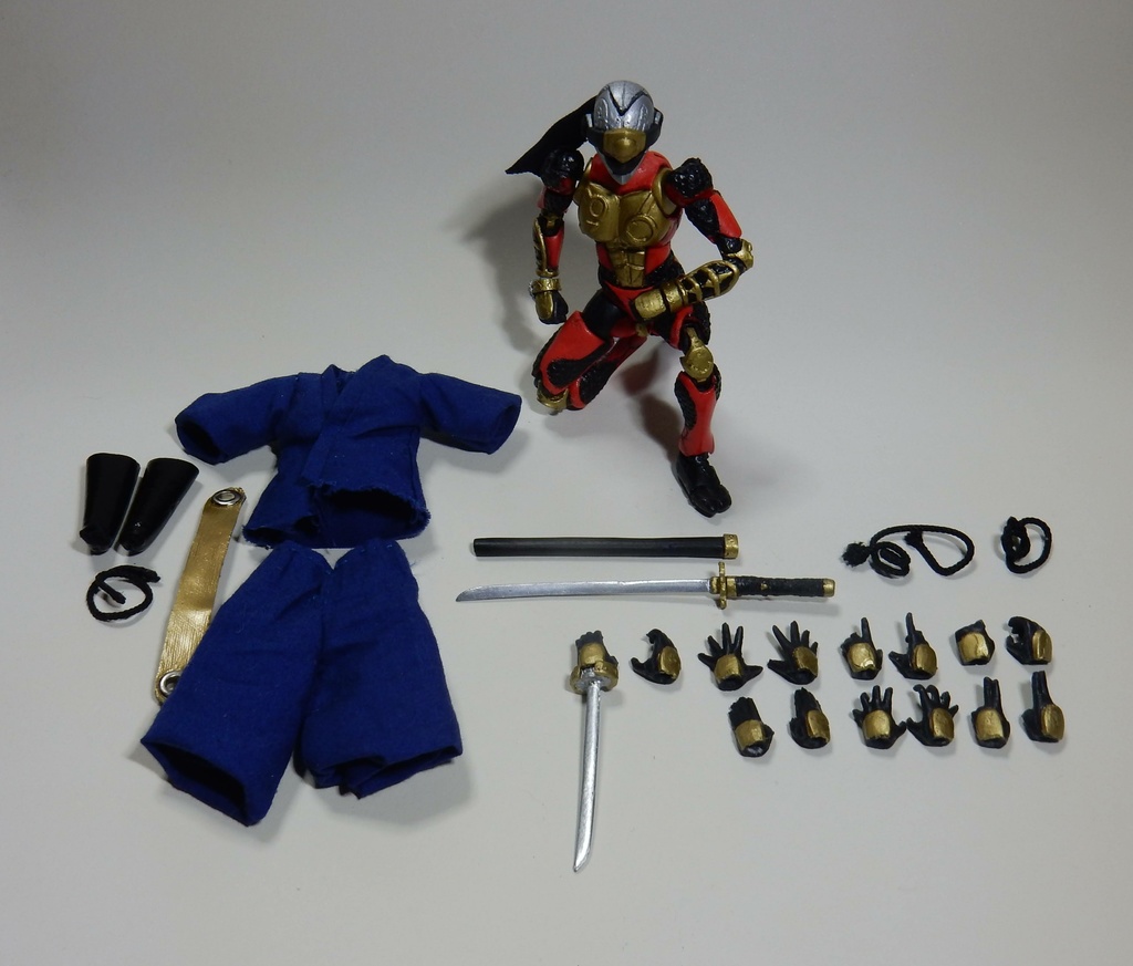 機械忍者 斬丸 フル可動フィギュア