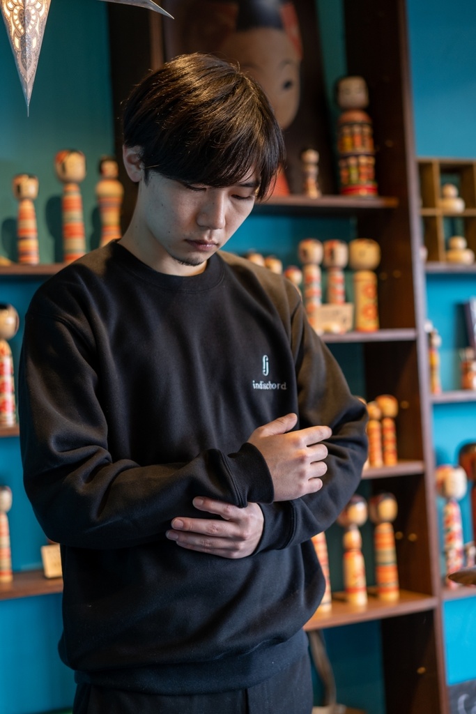 裏起毛 logo trainer