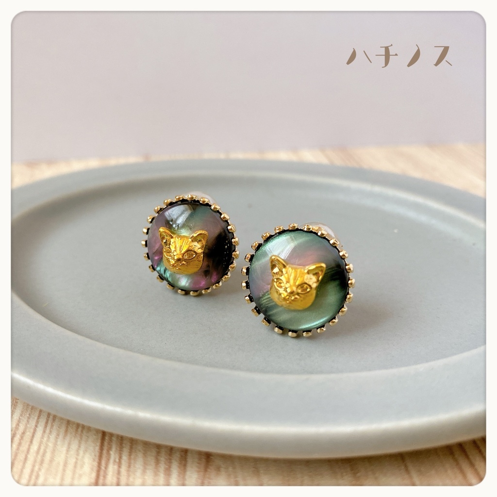 【SALE】ネコチャンピアス・イヤリング(シンプル)