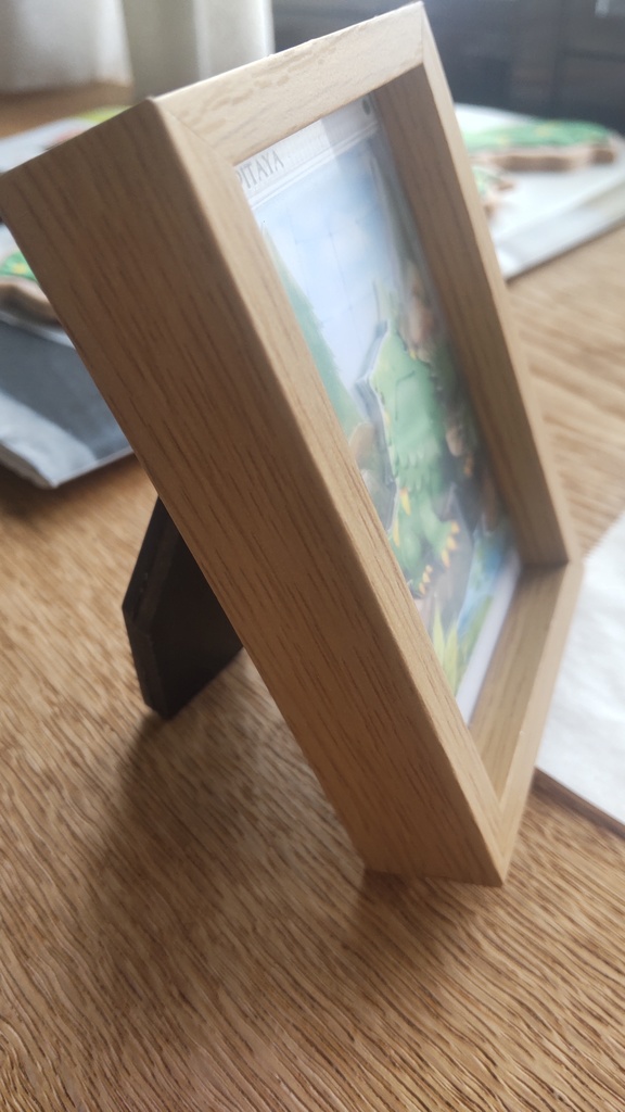 レイヤー切り絵(グリーンピタヤ)