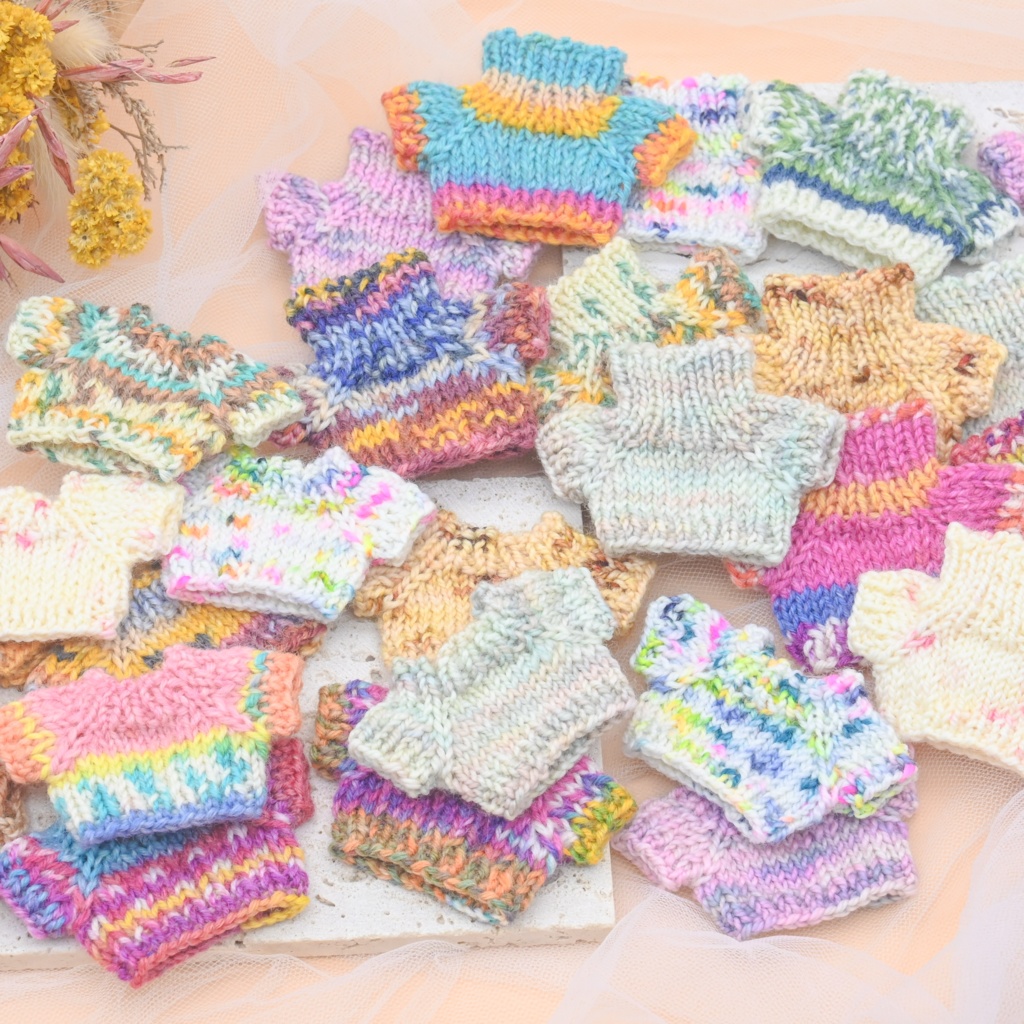 【10-12cmぬい】ニット帽/どんぐり帽子/セーターガチャ