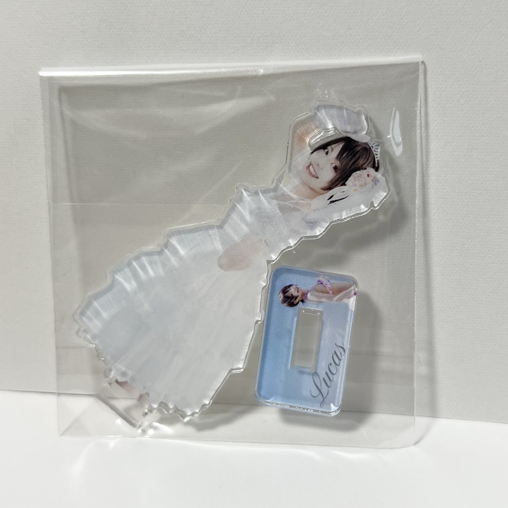 ミニアクスタ(白ドレス)